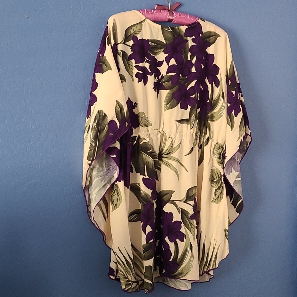 Women's tunic - Picture 2 of 3